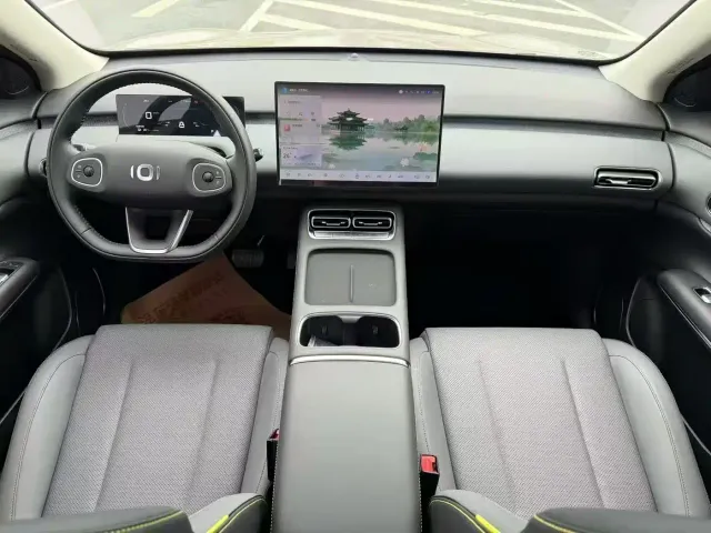 Changan Qiyuan Q05 — Фото автомобиля 6