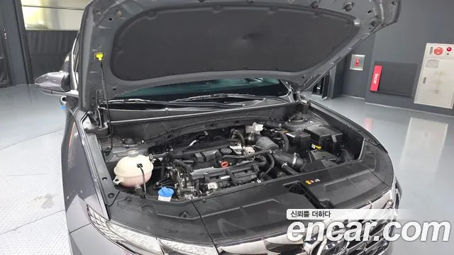 Hyundai Tucson Tucson (NX4) Бензин 1.6 турбо 2WD — Фото автомобиля 6