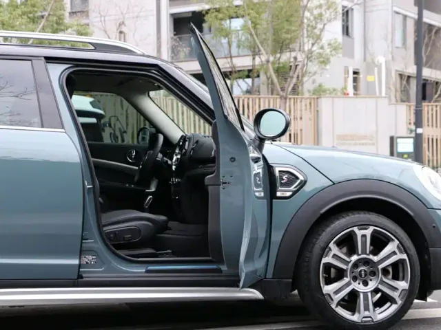 MINI Countryman — Фото автомобиля 18