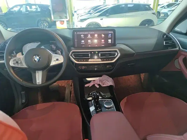 BMW X3 — Фото автомобиля 9
