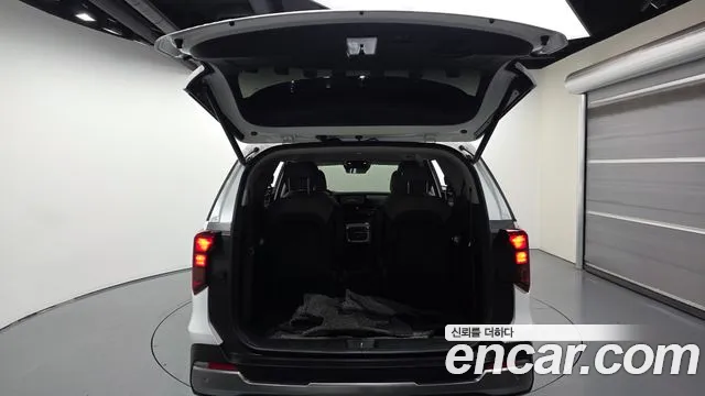 Kia Carnival 4th Gen — Фото автомобиля 20