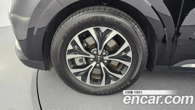 Kia Canival Carnival 4 поколение Дизель 9 мест Noblesse — Фото автомобиля 4