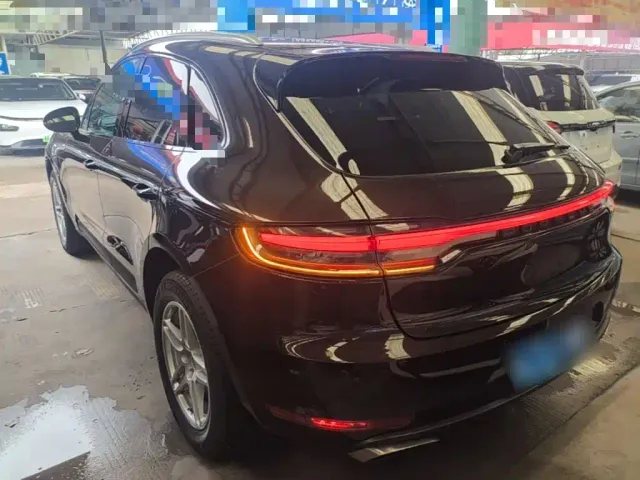 Porsche Macan — Фото автомобиля 22