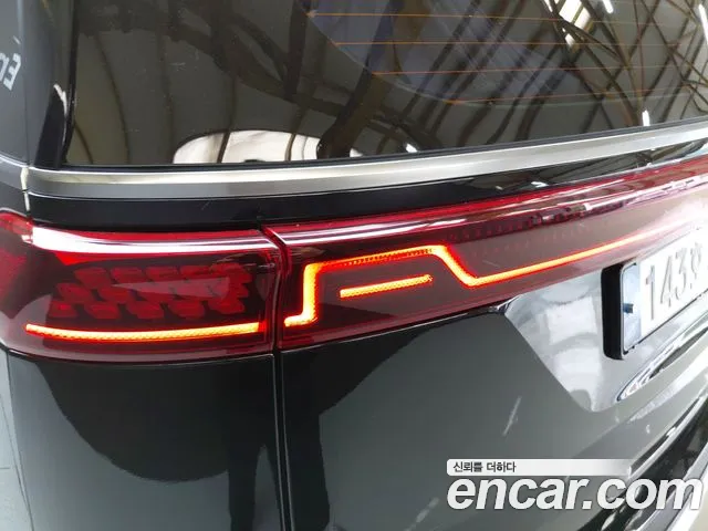 Kia Canival Carnival 4 поколение Дизель 9 мест Hi-Limousine — Фото автомобиля 21