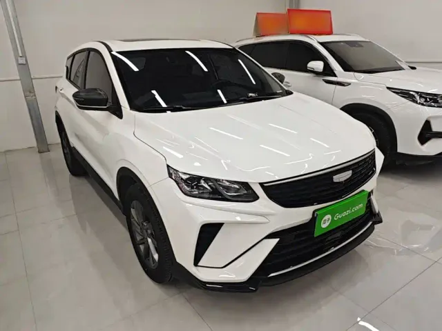 Geely Binyue — Фото автомобиля 3
