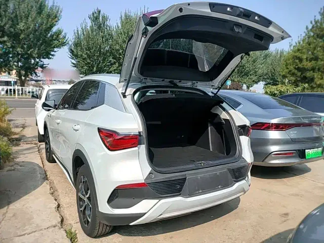 BYD Yuan PLUS — Фото автомобиля 14