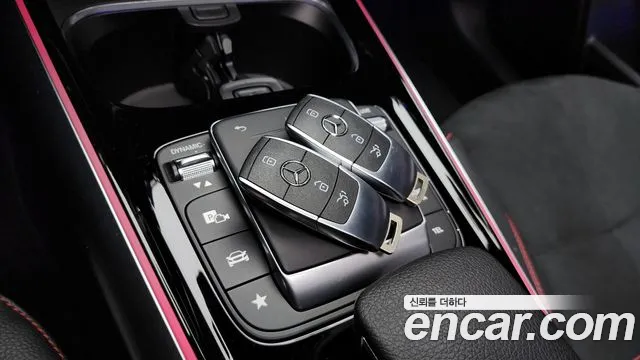 Mercedes-Benz GLA-Class — Фото автомобиля 17