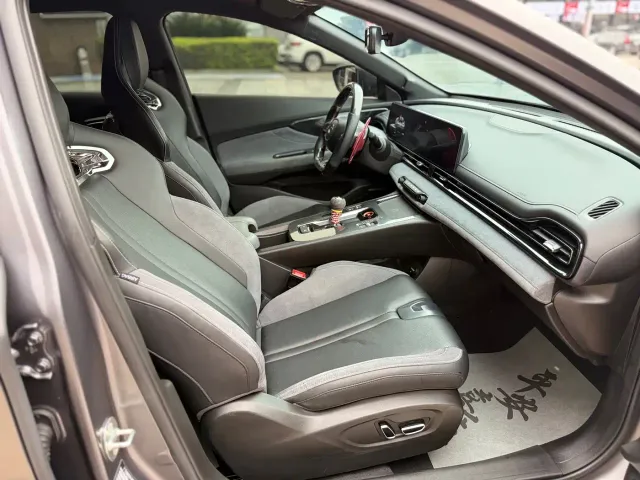 GAC Trumpchi Emkoo — Фото автомобиля 10