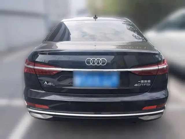 Audi A6L — Фото автомобиля 7