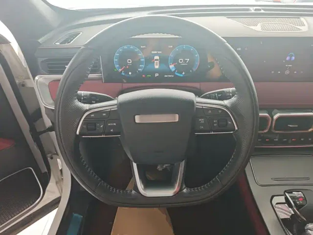 Jetour X70 Plus — Фото автомобиля 10