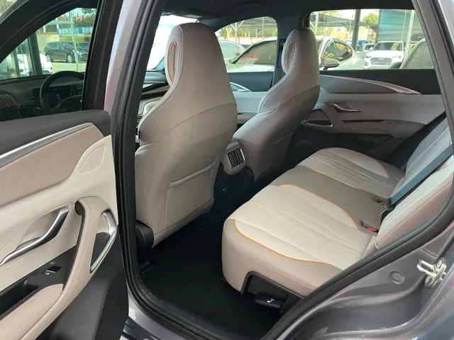 BYD Song Pro — Фото автомобиля 5