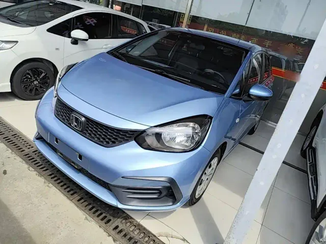 Фотография автомобиля — Honda Fit