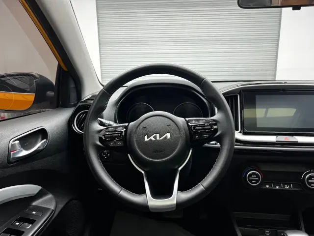 Kia KX1 — Фото автомобиля 10