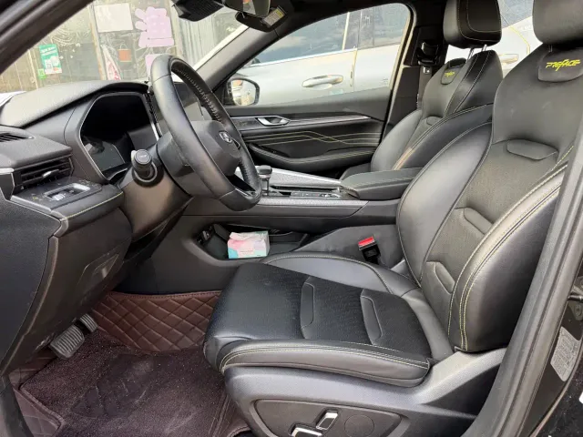 Geely Xingrui — Фото автомобиля 4