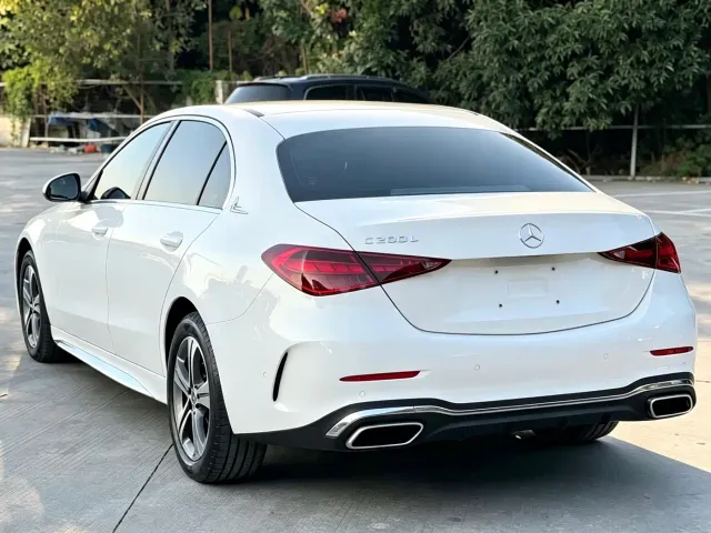 Mercedes-Benz C-Class — Фото автомобиля 9