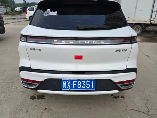 Bestune T90 — Фото автомобиля 4