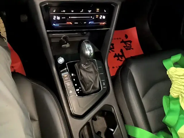 Volkswagen Tharu — Фото автомобиля 13
