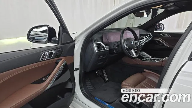 BMW X6 xDrive40i M Sport — Фото автомобиля 9