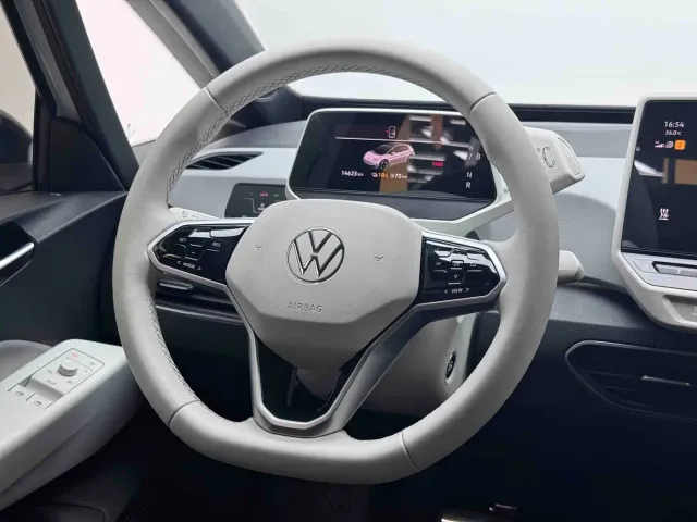 Volkswagen ID.3 — Фото автомобиля 11