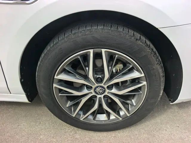 BYD Qin PLUS — Фото автомобиля 7