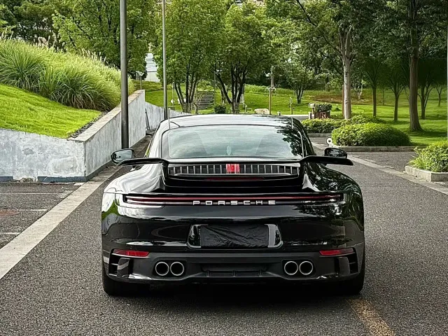 Porsche Porsche 911 2022 Carrera S 3.0T — Фото автомобиля 3