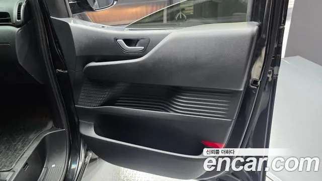 Hyundai Staria — Фото автомобиля 13