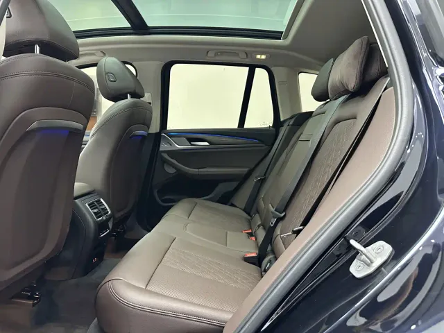 BMW X3 — Фото автомобиля 11