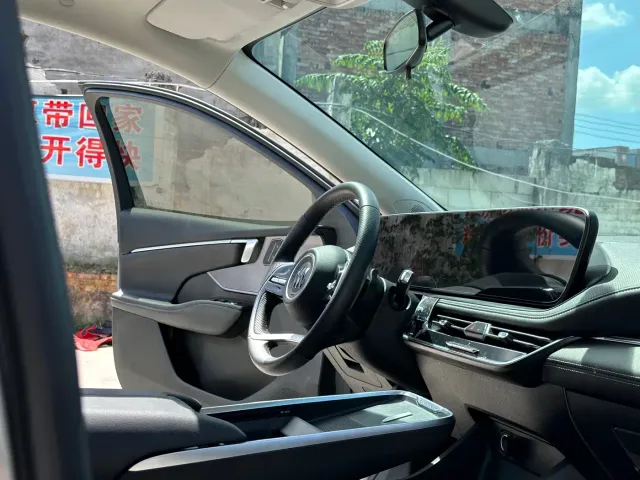 Buick LaCrosse — Фото автомобиля 15