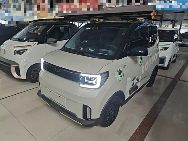 Фотография автомобиля — Wuling Hongguang Mini EV