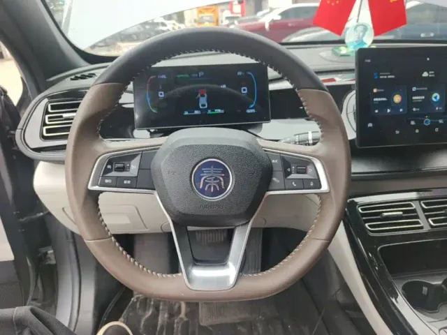 BYD Qin PLUS — Фото автомобиля 10