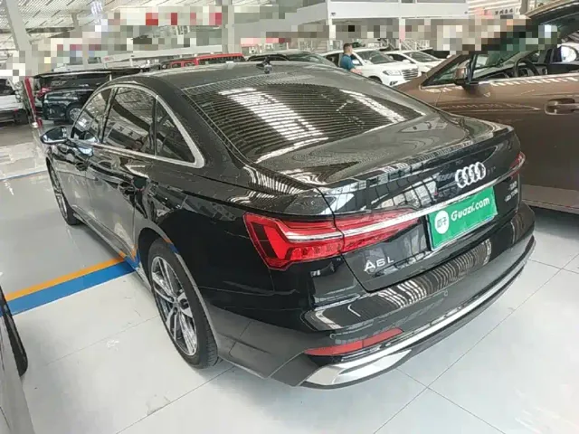 Audi A6L — Фото автомобиля 4