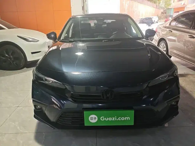 Honda Civic — Фото автомобиля 2
