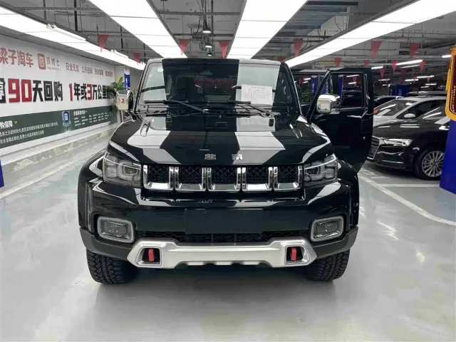 BAIC BJ40 — Фото автомобиля 2