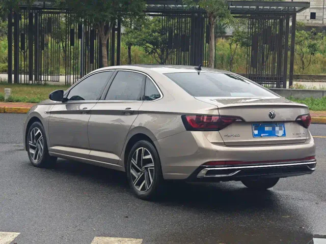 Volkswagen Sagitar 2022 280TSI DSG Surpassing Edition — Фото автомобиля 9