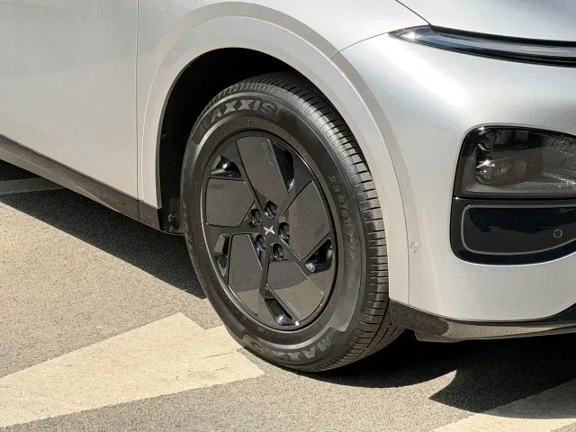 Xpeng G6 — Фото автомобиля 15