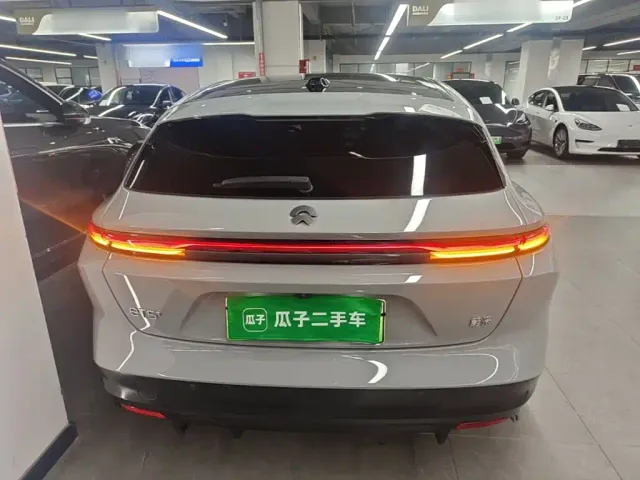 Nio ET5 Touring — Фото автомобиля 5