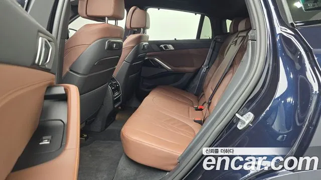 BMW X6 G06 — Фото автомобиля 12