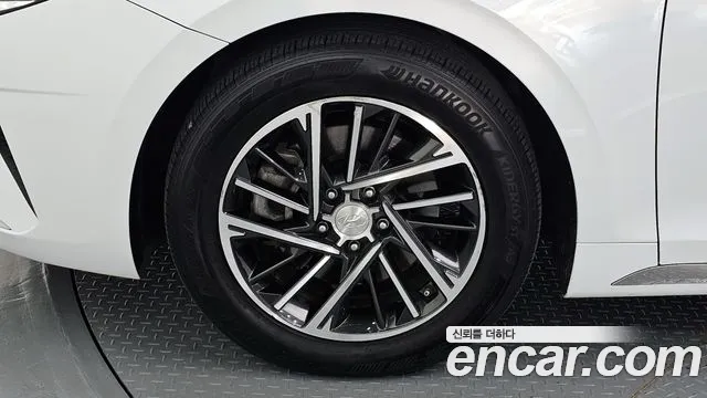 Hyundai Grandeur Новый Grandeur IG — Фото автомобиля 5