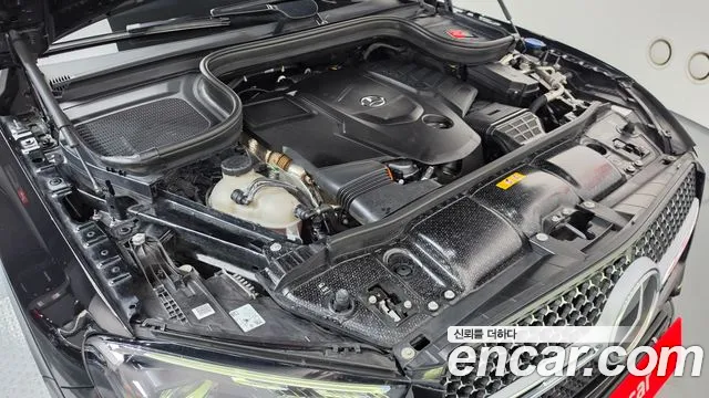 Mercedes-Benz GLE-Class — Фото автомобиля 9