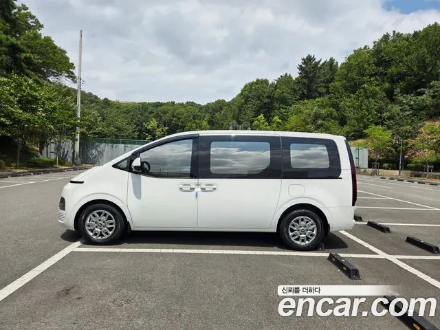 Hyundai Staria Staria L3.5 Карго 3 места — Фото автомобиля 4