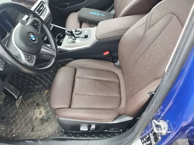 BMW 3 Series — Фото автомобиля 14