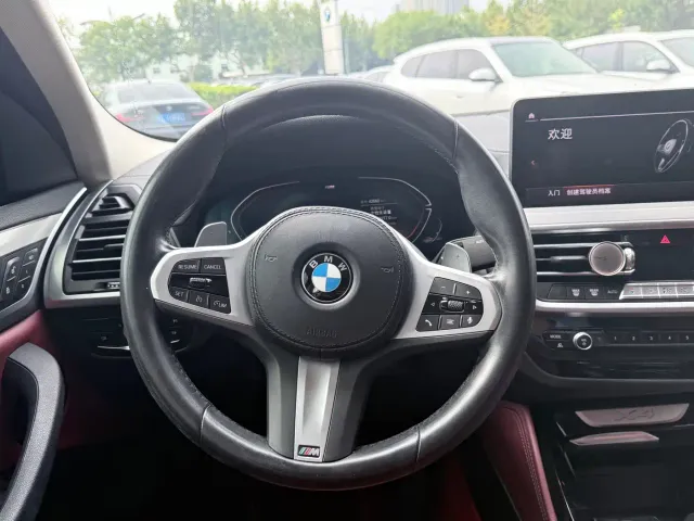 BMW X4 — Фото автомобиля 9