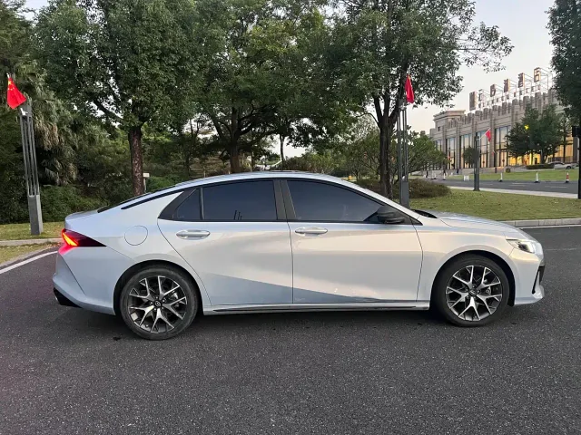 GAC Trumpchi Emkoo — Фото автомобиля 7