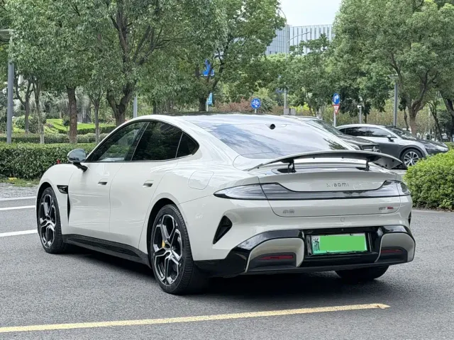 Xiaomi SU7 — Фото автомобиля 21