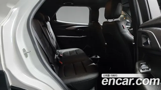 Chevrolet Trailblazer — Фото автомобиля 17