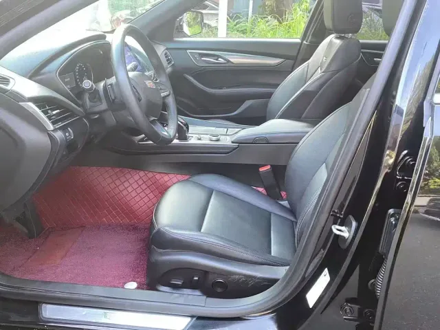 Cadillac CT5 — Фото автомобиля 4