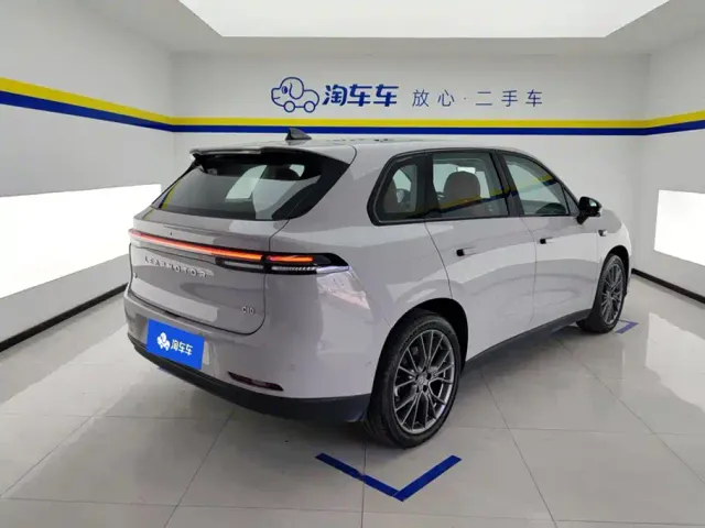 Leapmotor C10 — Фото автомобиля 3