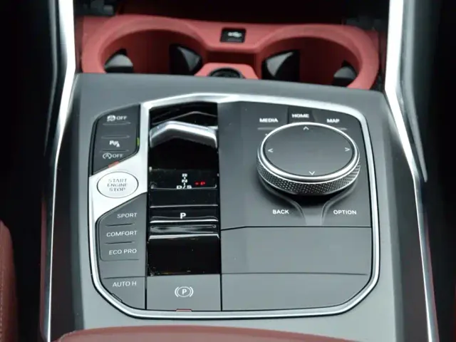 BMW 3 Series — Фото автомобиля 12