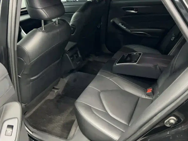 Toyota Avalon — Фото автомобиля 16