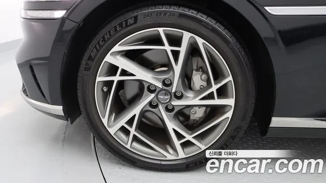 Genesis G90 RS4 — Фото автомобиля 5